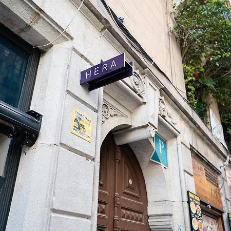 Hostal Hera Barcelona Exterior photo