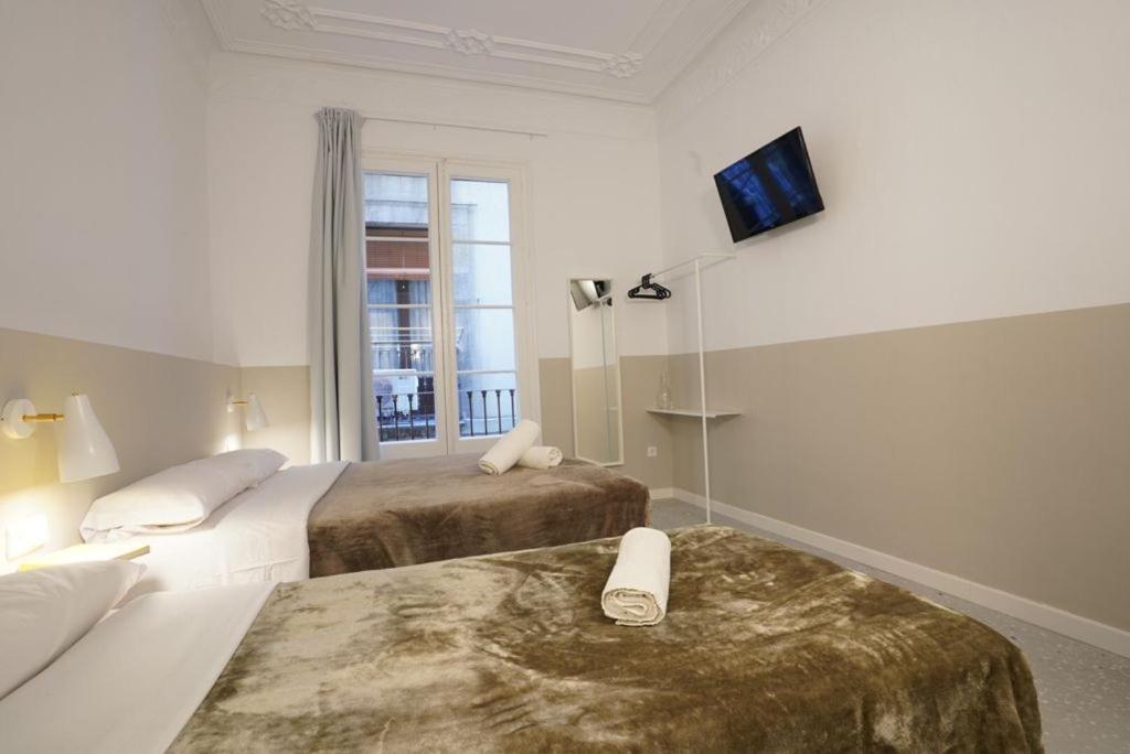 Hostal Hera Barcelona Exterior photo