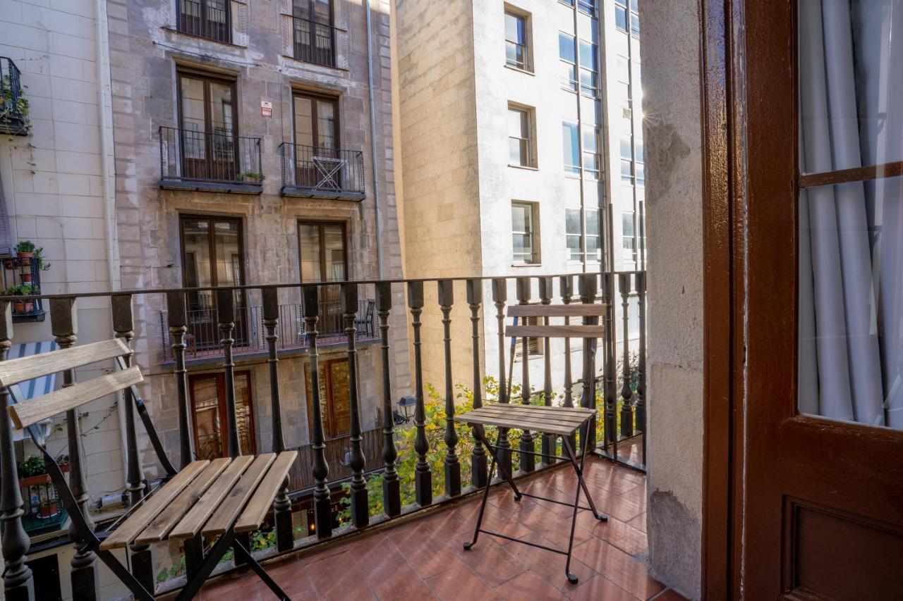 Hostal Hera Barcelona Exterior photo